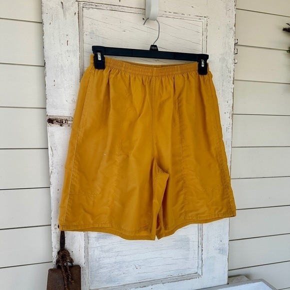 PATAGONIA, MENS, RELAXING & FLATTERING, SWIM TRUNKS. SIZE M - Picture 2 of 8